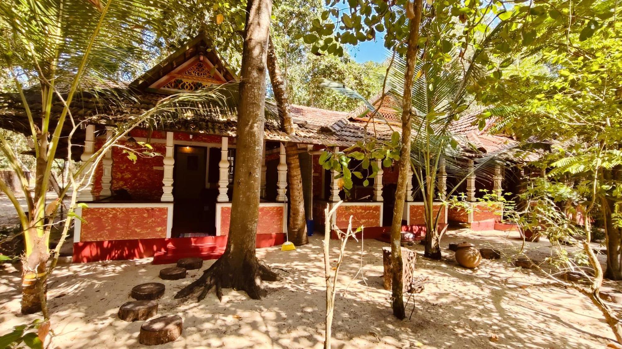Abba Marari Beach Villas & Homestay Mararikulam Alappuzha Rom bilde